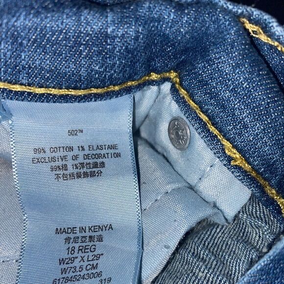Levis 502 jeans  - Picture 3 of 5